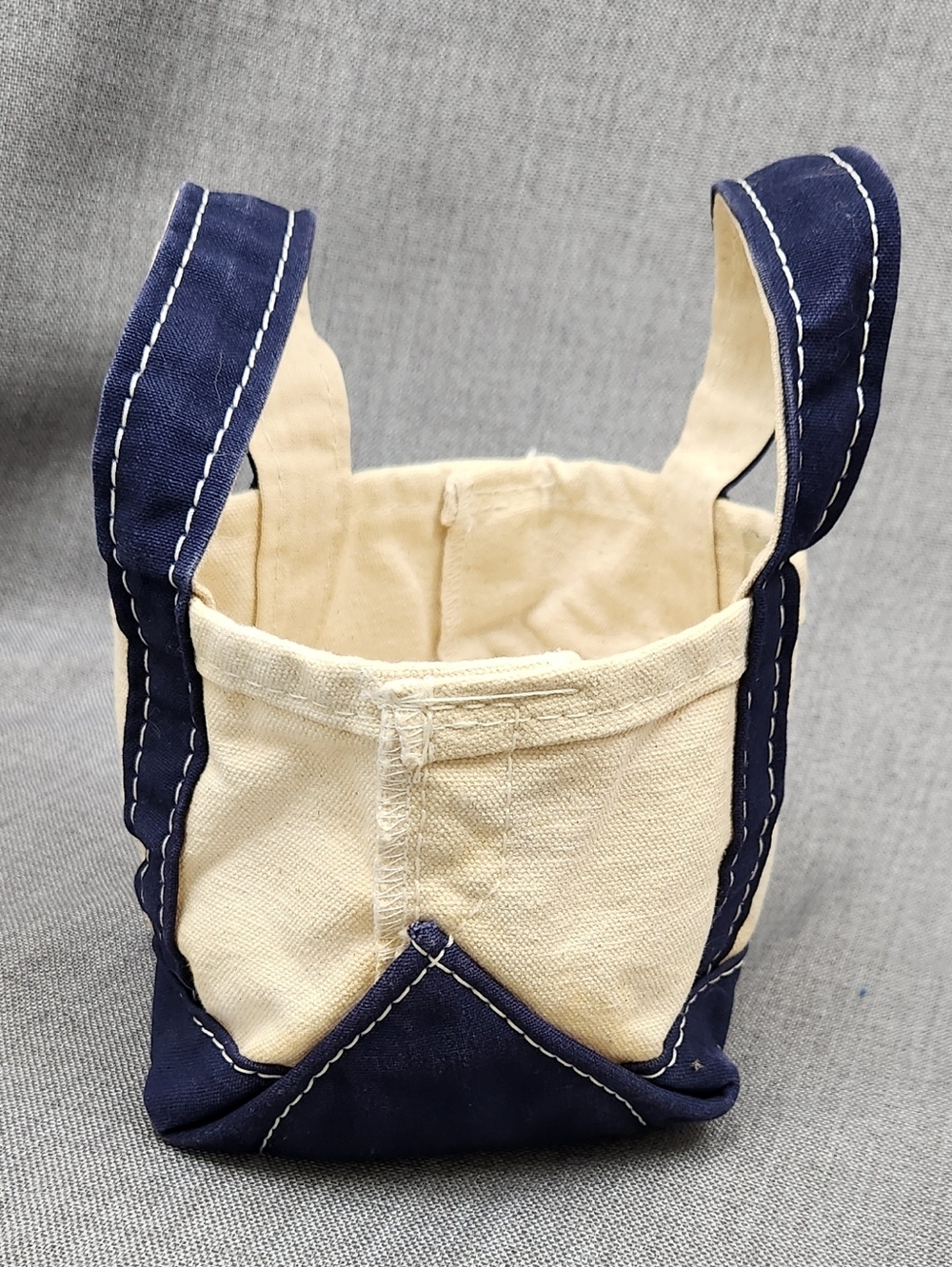 Vintage L.L.Bean Blueberry Embroidered Mini Boat USA Made Canvas Tote. - Picture 2 of 9